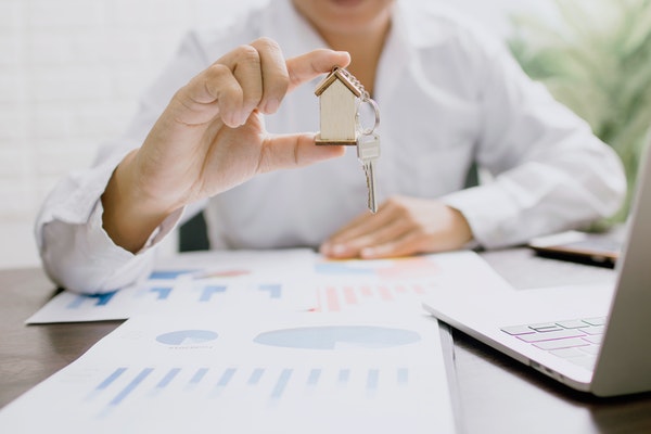 The Right Type of Real Estate Strategy for your Investment